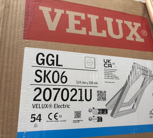 Velux electric centre pivot - electric,