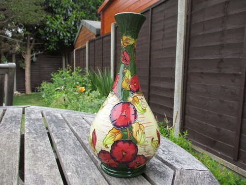 Moorcroft floral pattern - floral,