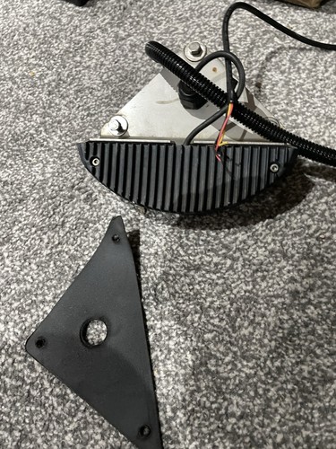 Amber flashing recovery van - flashing,
