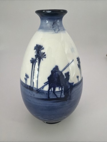 Rare royal doulton blue - rare, flambe