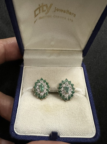 Boxed vintage gold emerald - gold,