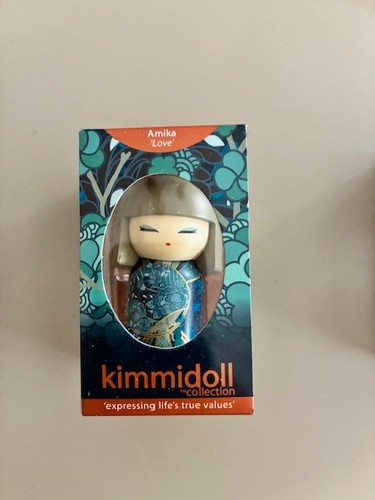 Rare amika love bnib - love,