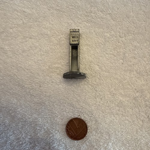 Vintage dinky 1950s keep left - keep,