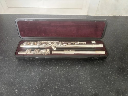Yamaha flute and - flute, case