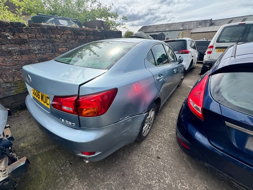 Lexus 250 2005 - 250,