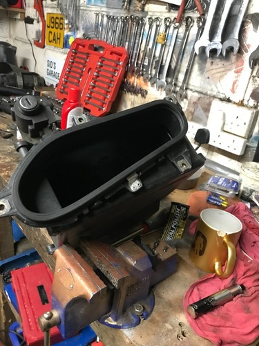Bmw r1200rt radio box - r1200rt,