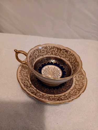 Paragon teacup and saucer set