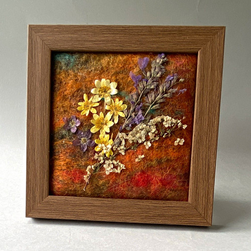 Tregaroniacs framed needle - framed,