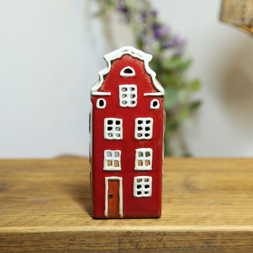 Red ceramic house tealight - red,