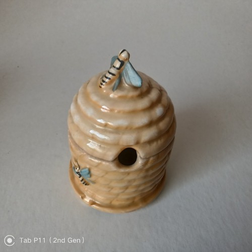 Beehive honey pot - beehive,
