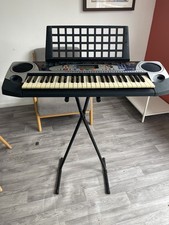Yamaha electric keyboard PSR