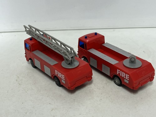 Corgi ladder fire truck - m.a.n.,