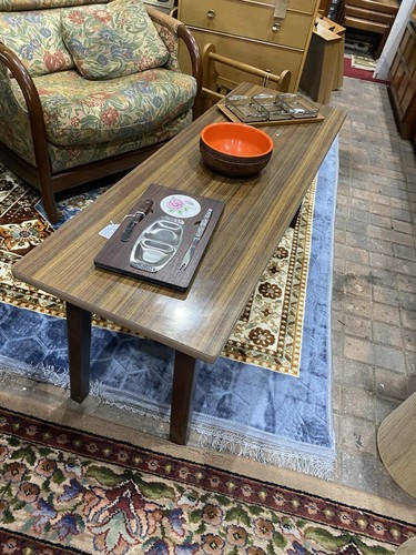 Mid century modern extra - modern, long