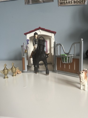 Schleich horse stable with