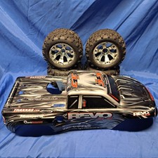 Traxxas Revo 3.3 Nitro Truck