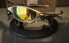 Oakleys X Metal Juliets