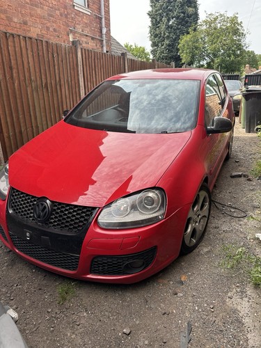 Volkswagen golf mk5 - volkswagen, gti