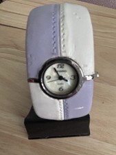 Vintage Women's Figaro Fashion Watch Quartz. 