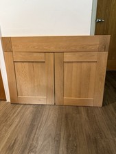 PIPPY OAK KITCHEN DOORS TWO AT 500 WIDE x 575mm + ONE AT 1000 X 140  STOCK DZ560