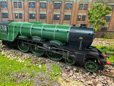 HORNBY OO GAUGE LNER CLASS A3 4-6-2 TENDER LOCO CAMERONIAN R2103 BOXED