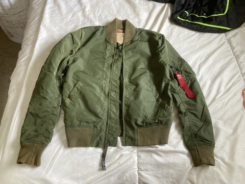 Alpha industries bomber jacket - industries,
