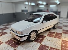 WHITEBOX 1/24 SCALE OPEL KADETT GSI (VAUXHALL ASTRA GTE) WHITE DIECAST MODEL CAR
