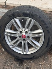 JAGUAR XF  SET OF 4 17" ALLOY WHEELS WITH TYRES