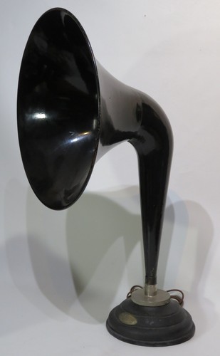 Radio loud horn - horn, speaker