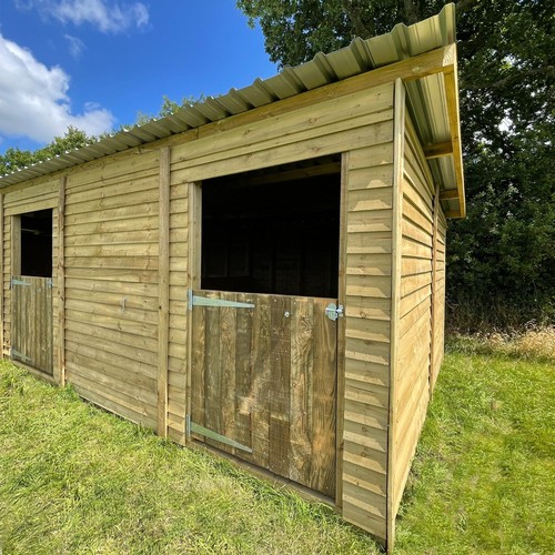 Wooden stable depth - 3.8m, x
