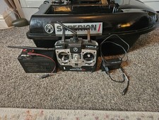 SUPERION (Waverunner Mk4) BAIT BOAT hardly used ,Plus padded storage bag