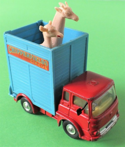Corgi toys no503 - no503, chipperfields