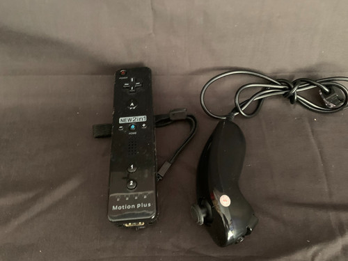 Nintendo wii controller - nintendo, and