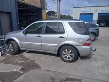 Breaking Mercedes Ml 270cdi