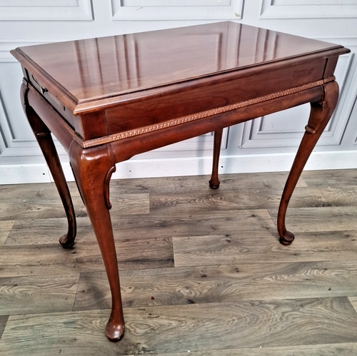 Vintage mahogany side table - mahogany,
