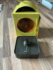 Chalwyn Road Lamp With Burner