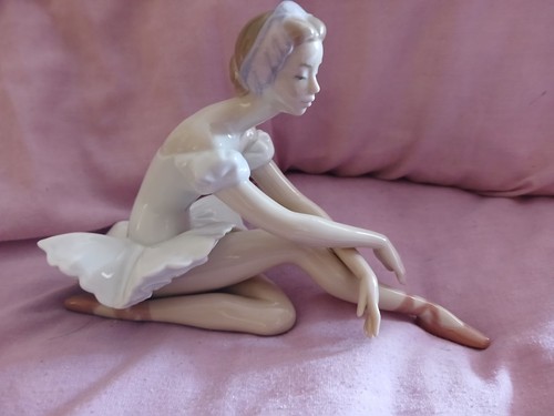 Lladro rose ballerina - lladro,