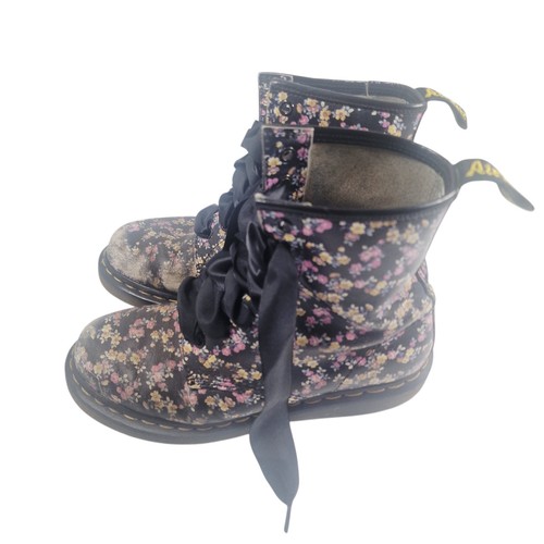 Vintage y2k 90s doc - vintage,