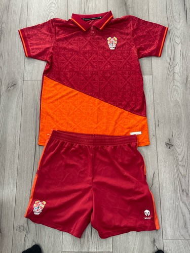 Tranmere rovers kit - , shorts