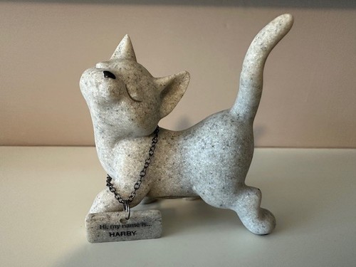 Fountasia cat granite style - granite,