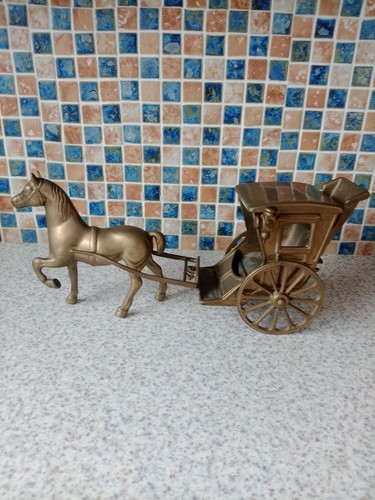 Brass horse carriage trap - brass,