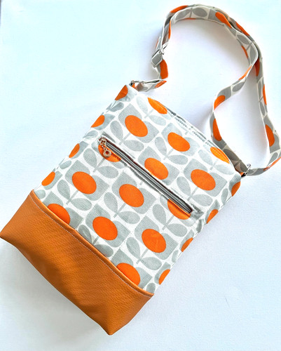 Quilted messenger bag new - quilted,