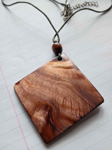 Super shell necklace - shell,