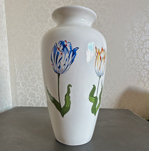 Tiffany tulips - co.,