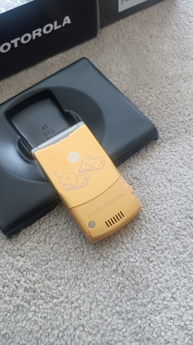 Motorola razr v3i - v3i, dolce
