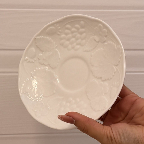Wedgwood strawberry vine white - strawberry,