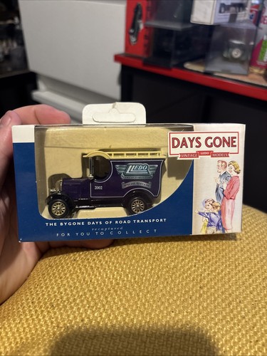 Lledo days gone bull - gone, nosed