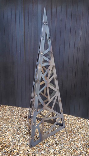 Garden sculpture triangular - garden,