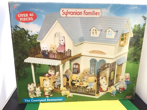 Sylvanian families boxed - families,
