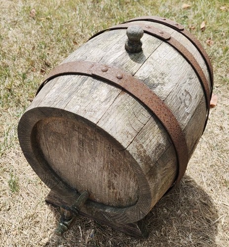 Vintage tabletop oak barrel - vintage,