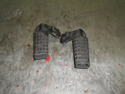 Kawasaki gpz 500d rear pegs - gpz,